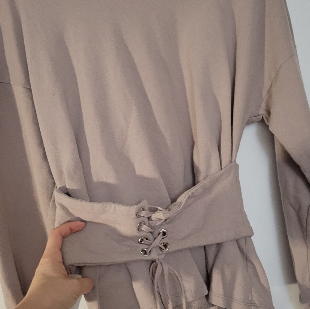 Sweater - Picture 5 of 6